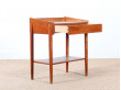 table de chevet scandinave en teck de Borge Mogensen