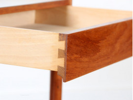 table de chevet scandinave en teck de Borge Mogensen