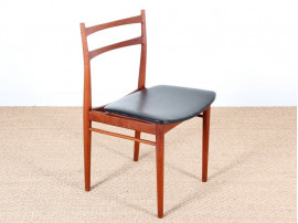 Set of 4 scandinavian teak chairs