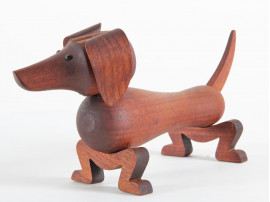 Teak dachshund