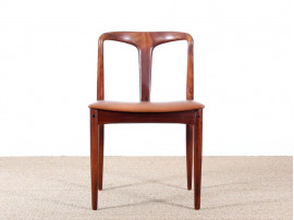 Set of 8 scandinavian rosewood chairs, by Johannes Andersen 