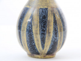 Geometric motif vase N° 5707