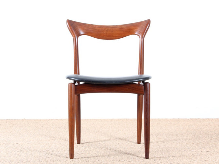 Set of 4 scandinavian chairs in teak designed by Henry Walter Klein