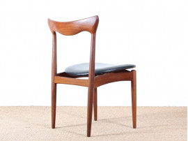 Set of 4 scandinavian chairs in teak designed by Henry Walter Klein