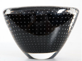Vase scandinave en verre soufflé Kosta Boda de Gunnel Nymann