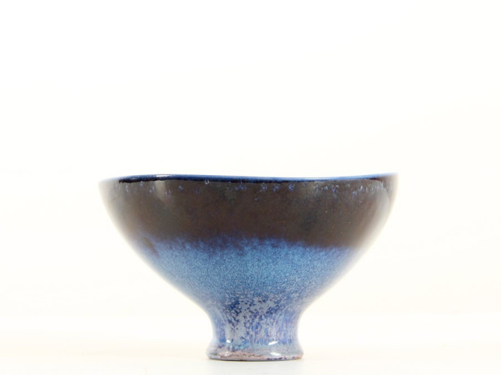 Unique bowl, designed by Berndt Friberg for Gustavsberg