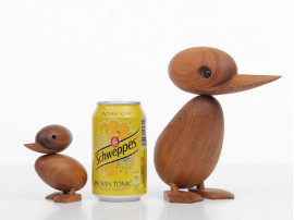 Duck in teak designed by Hans Bølling