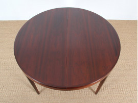 Table de repas scandinave ronde en palissandre de rio