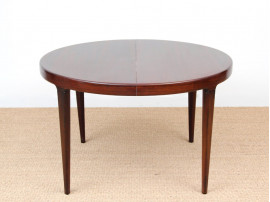 Table de repas scandinave ronde en palissandre de rio