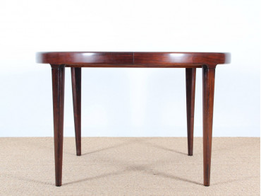 Table de repas scandinave ronde en palissandre de rio