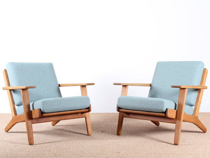 paire de fauteuils scandinaves modèle GE 390 de Hans Wegner pour Getama