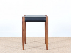 Tabouret scandinave N° 80 A en teck et cuir de Niels Moller pour JL Mollers 120 cm