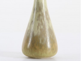 scandinavian vase in sand to ochre with a streak of green and textured rim by Gunnar Nylund for Rörstrand