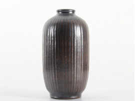 scandinavian unique textured and saltglazed vase by Arthur Andersson for Wallåkra.