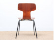 Paire de chaises Arne Jacobsen modèle 3103 en teck et piètement gainé noir. Année 1964