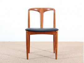 Suite de 4 chaises Juliane en teck de Johannes Andersen design scandinave vintage