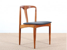Suite de 4 chaises Juliane en teck de Johannes Andersen design scandinave vintage