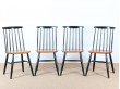 Suite de 4 chaises scandinaves modèle Fanett 