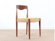 Suite de 4 chaises scandinaves en teck, tissu Pierre Frey