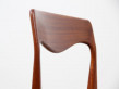 Suite de 4 chaises scandinaves en teck, tissu Pierre Frey