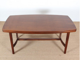 Sandinavian dining table in mahogany