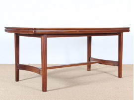 Sandinavian dining table in mahogany