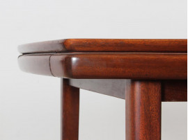 Sandinavian dining table in mahogany