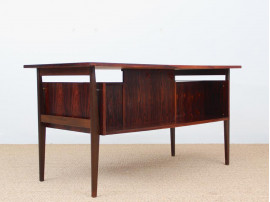 Grand bureau scandinave en palissandre de Rio