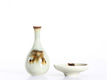 Miniature ceramic plate and vase
