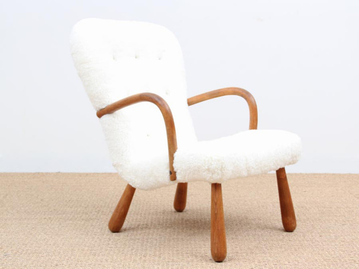 Danish modern Clam chair with hight back