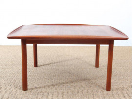 Table basse scandinave en teck modèle GJ 108