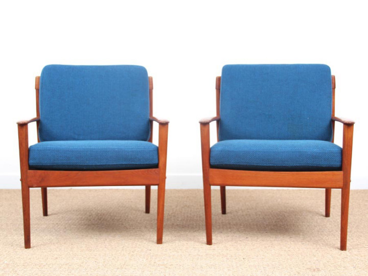 Danish modern pair of lounge chairs in teak model PJ56