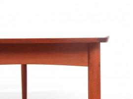 Petite table basse scandinave en teck