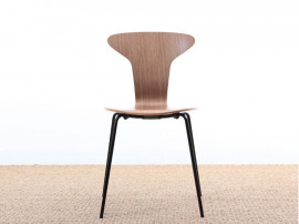 Set of 4 Munkegaard chairs in walnut by Arne Jacobsen, new releases. 