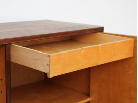 Cabinet scandinave en ronce de noyer