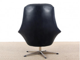 Danish mid-century modern swivel  lounge chair