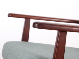 Danish mid-century modern easy chair model 88 by Hans Wegner.