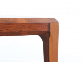 Danish mid-century modern coffe table in Rio rosewood by Johannes Andersen