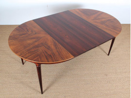 Danish mid-century modern round dining table by Illum Wikkelsø