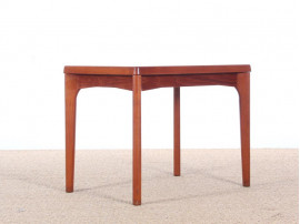 Table d'appoint scandinave en teck