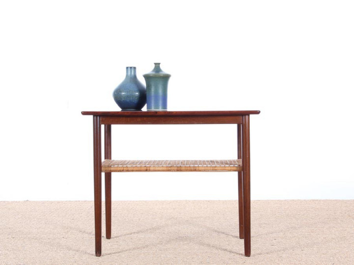 Table d'appoint scandinave en palissandre de Rio Table d'appoint scandinave en palissandre de Rio