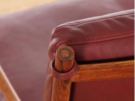 Danish mid-century modern pair of PJ149 colonial chairs in Rio rosewood