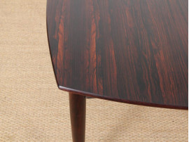 Scandinavian dining table in Rio rosewood (4/10 seats)