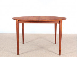 Table de repas scandinave extensible en teck 4/8 pers.