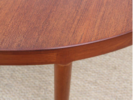 Scandinavian oval table in teak 6/12 seats