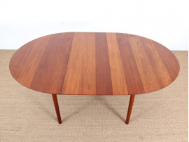 Danish mid-century modern dining table in solid teak 