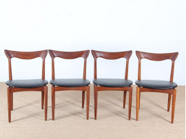 Set of 4 scandinavian chairs in teak designed by Henry Walter Klein