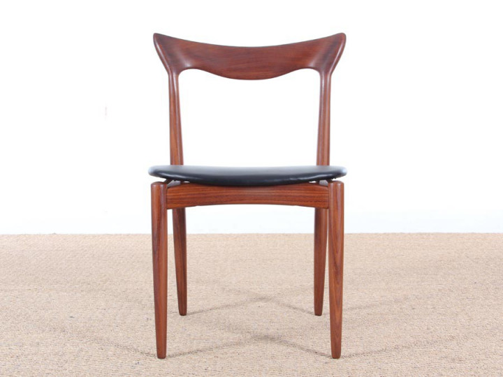 Set of 4 scandinavian chairs in teak designed by Henry Walter Klein