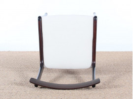 Suite de 6 chaises scandinaves en palissandre de Rio modèle 77 