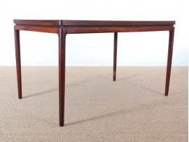 Mid-Century Modern Danish  dining table in Rio rosewood  by Johannes Andersen